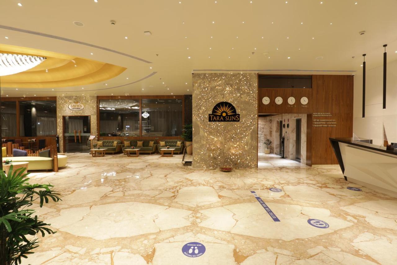فندق Tara Suns فَدودارا المظهر الخارجي الصورة